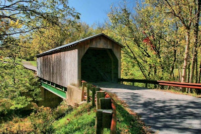 Dover Covered Bridge. Wikipedia: Photo by Greg Hume.