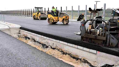 Side view shows transition zone concrete elements under the asphalt. Photo courtesy of TU Wien.