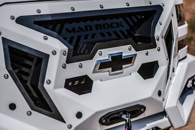 2018 White Madrock 1500 4