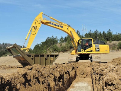Komatsu PC390LCi-11 with iMC Photo: Komatsu