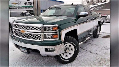 Retro Big 10 Chevy Silverado 12