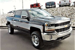 Retro Big 10 Chevy Silverado 9