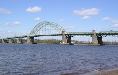 Tanony-Palmyra Bridge. Photo: Wikipedia/Aerolin 55.