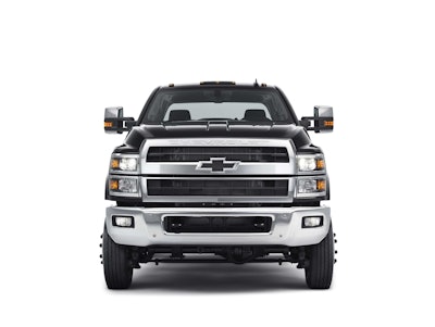 Chevrolet’s All-New 2019 Silverado Chassis Cab Trucks Adopt Racing-inspired Flowtie