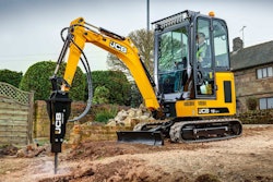 1-JCB_COMPACT_EXCAVATOR_19C
