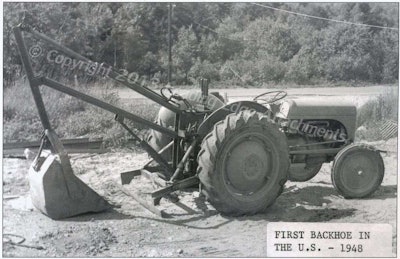 Wain-Roy’s first backhoe in 1948. Photo credit: digrock.com/Leading Edge Attachments, Inc.