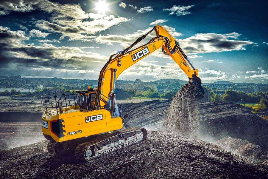 JCB 220X excavator