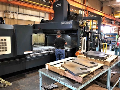 Employee at Manitowoc Grove Plant