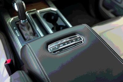 19 Ford F 150 Limited 07 Hr