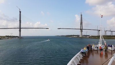 A photo of the Atlantic Bridge over the Atlantic Ocean entrance to the Panama Canal on March 19. Credit: Tinashocker, Wikipedia