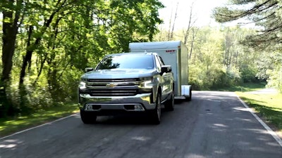 The all-new 2019 Silverado 1500 will introduce four levels of towing features to provide customers more confidence, better visibility, easier hitching and improved connectivity between the truck and trailer.