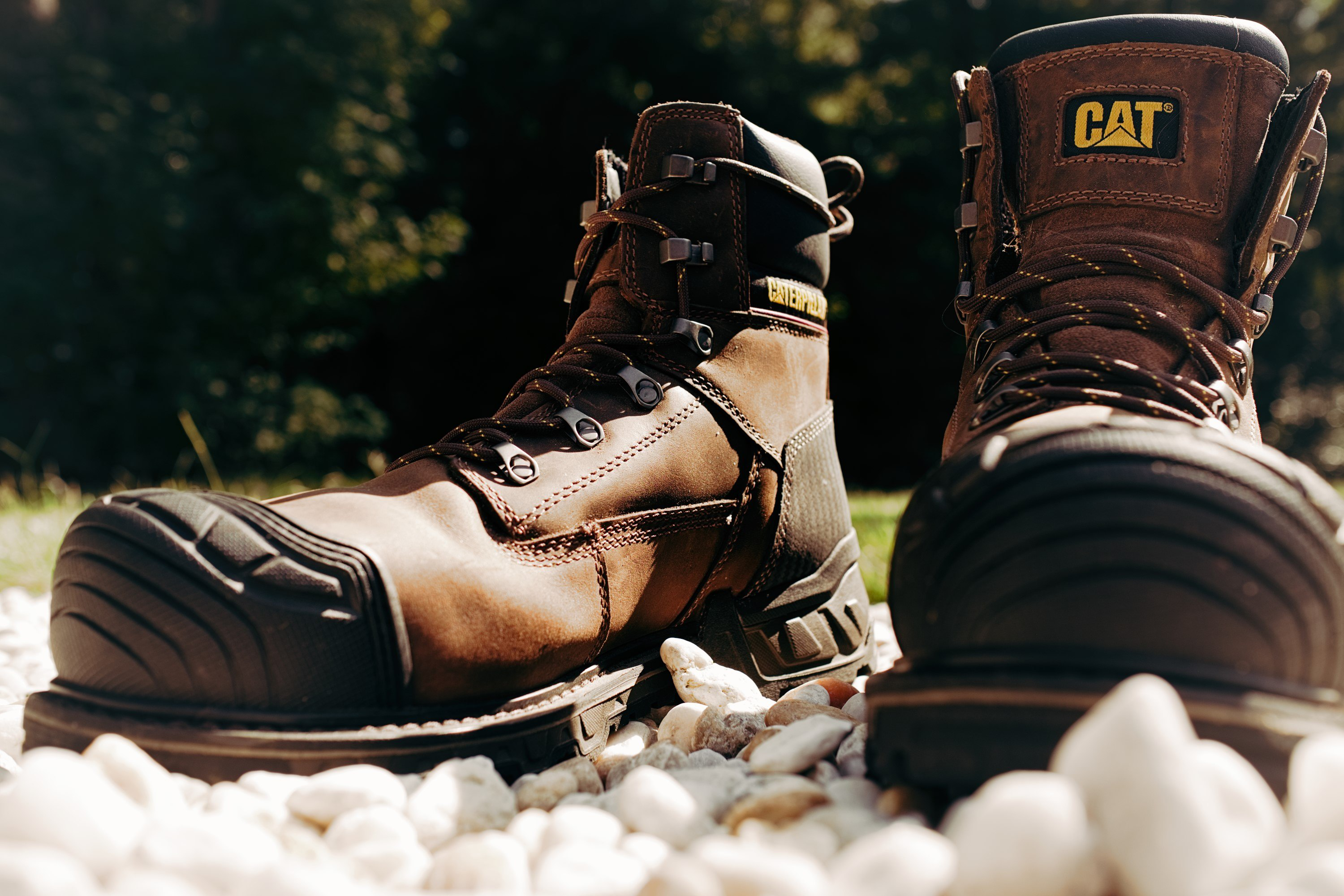 caterpillar excavator boots