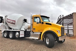 Kenworth T880S mixer