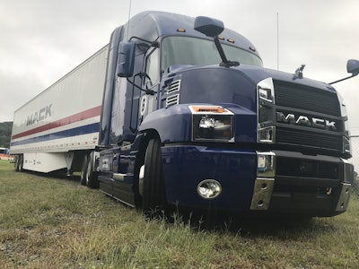 Mack semi truck