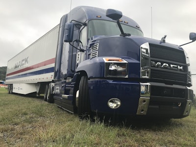 Mack semi truck