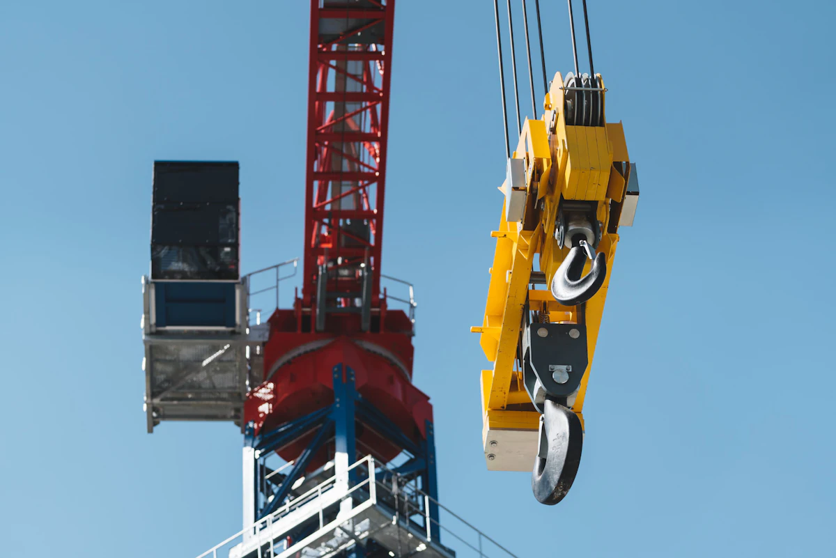 Comansa introduces tower crane in three different versions | Equipment World