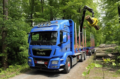 HiVision in action, allowing operation from the truck cab for safety and comfort.