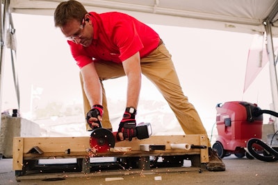 Hilti metal online circular saw