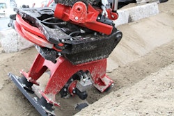 Rototilt C34 comapctor IMG_1679_crop