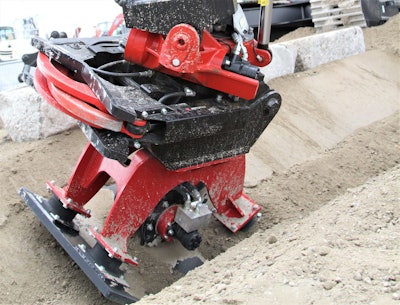 Rototilt C34 Compactor
