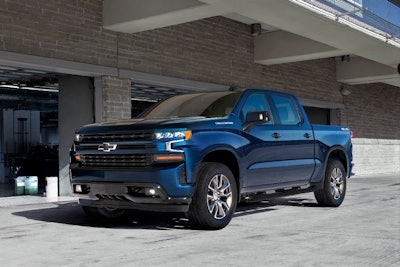 2WD 2019 Chevy Silverado with new 2.7 liter turbo engine