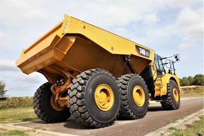 CAT 740 GC