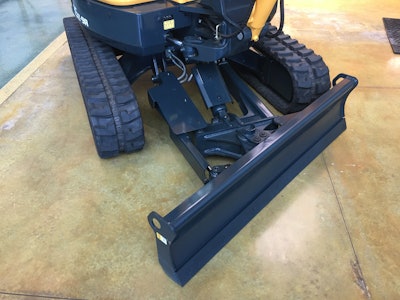 Improvements to the R35Z-9A include the dozer blade.