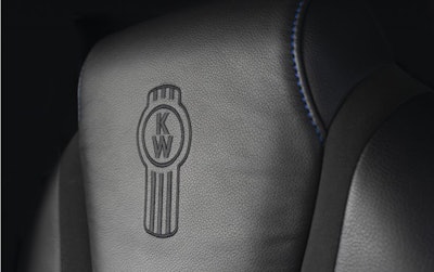 Kenworth W990 steering wheel