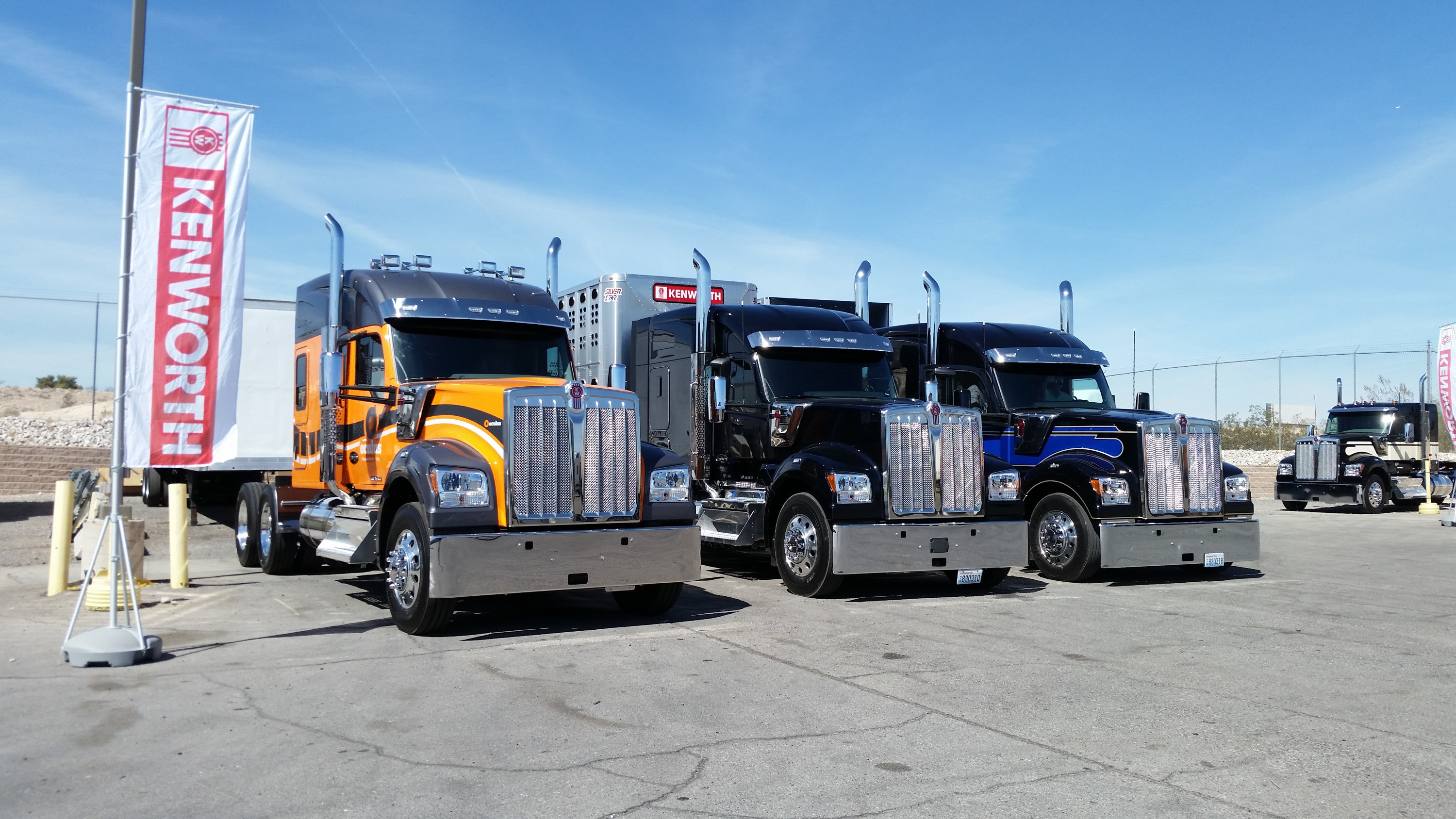 Kenworth-W990-three-variations