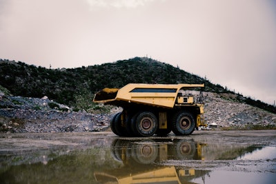Komatsu AHS