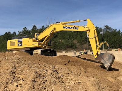 Komatsu shows its PC360LCi excavator with intelligent Machine Control at the company’s Demo Days for its distributors and their customers.