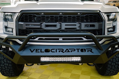 Ford Velociraptor V8 front