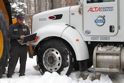 Alta Equipment service tech