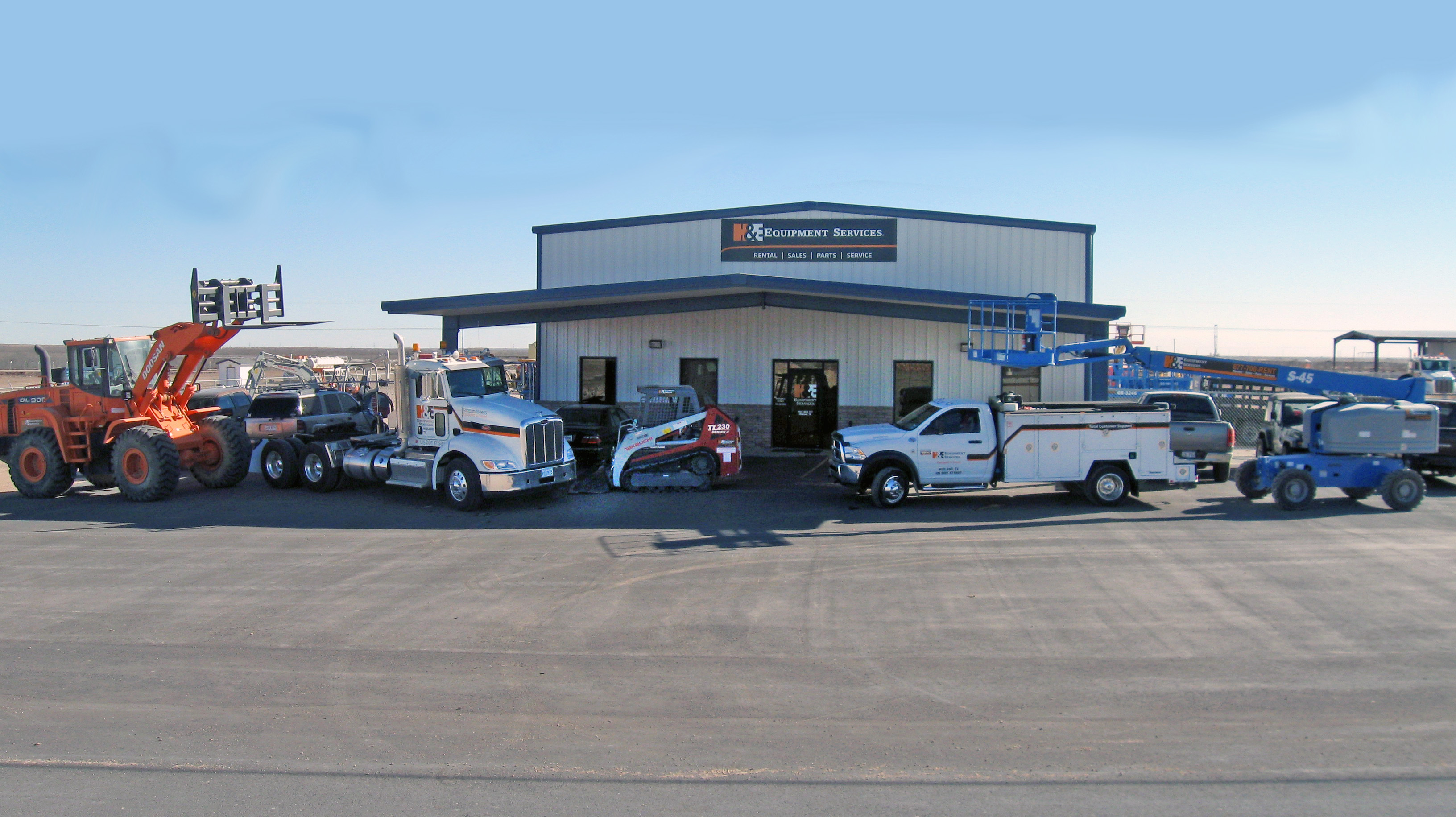 H&E Equipment Services Expands Midland, Texas Facility | Equipment World