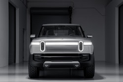 2018_11_D.-Rivian_R1T_Front_End