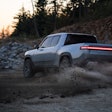 2018_11_K.-Rivian_R1T_Fun_In_Dirt_2