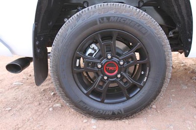 2019 Toyota Tundra Trd Pro 19 Bce48 A88720 F95 E606396 B4 Bf97417 B351 D1 A50 D Low