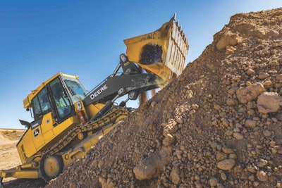 John Deere’s 755K crawler loader
