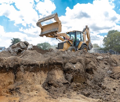 Cat 450 BHL