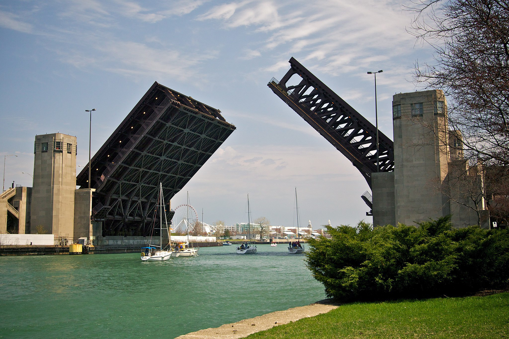 Lake Shore Bridge (Outer Drive Bridge)_Chicago
