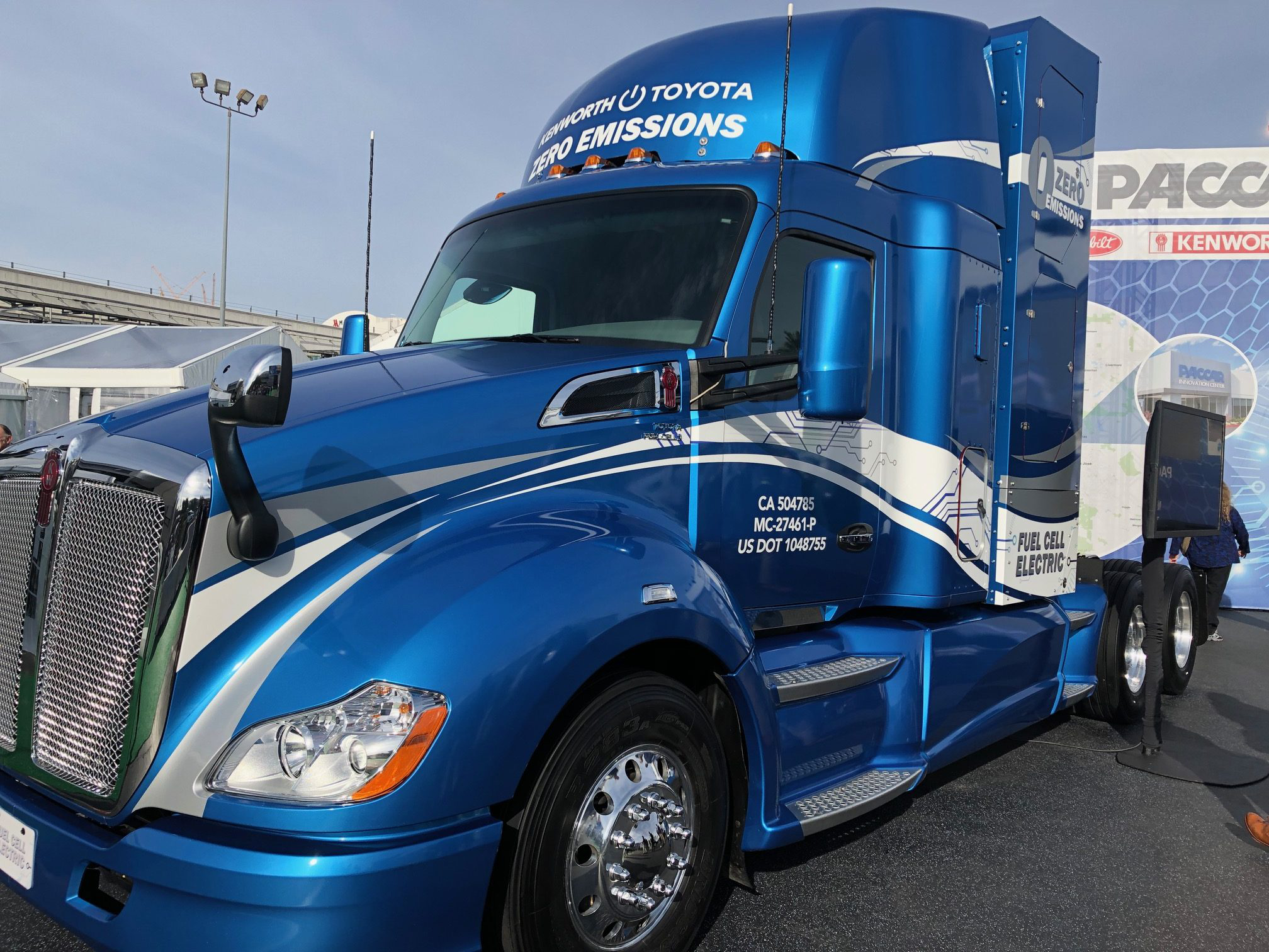 Electric Kenworth Toyota CES
