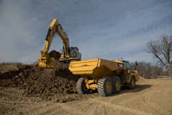 Cat 336 with artic