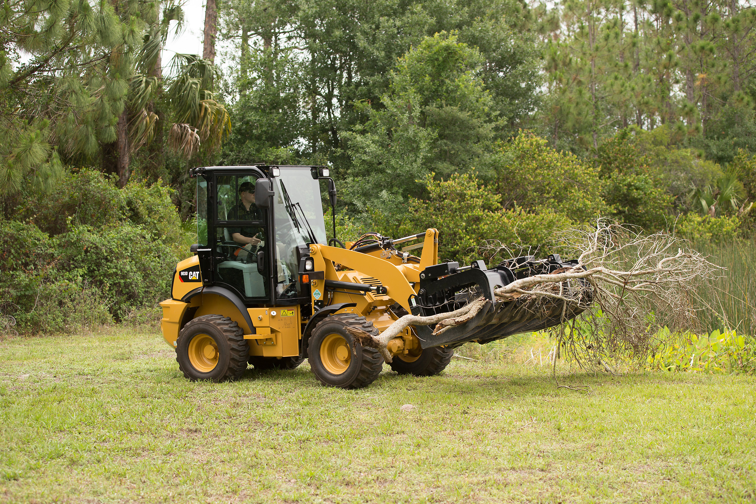 Caterpillar Introduces Revamped 903 Compact Wheel Loader | Equipment World