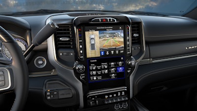 2019 Ram Heavy Duty UConnect 4C spit screen 360