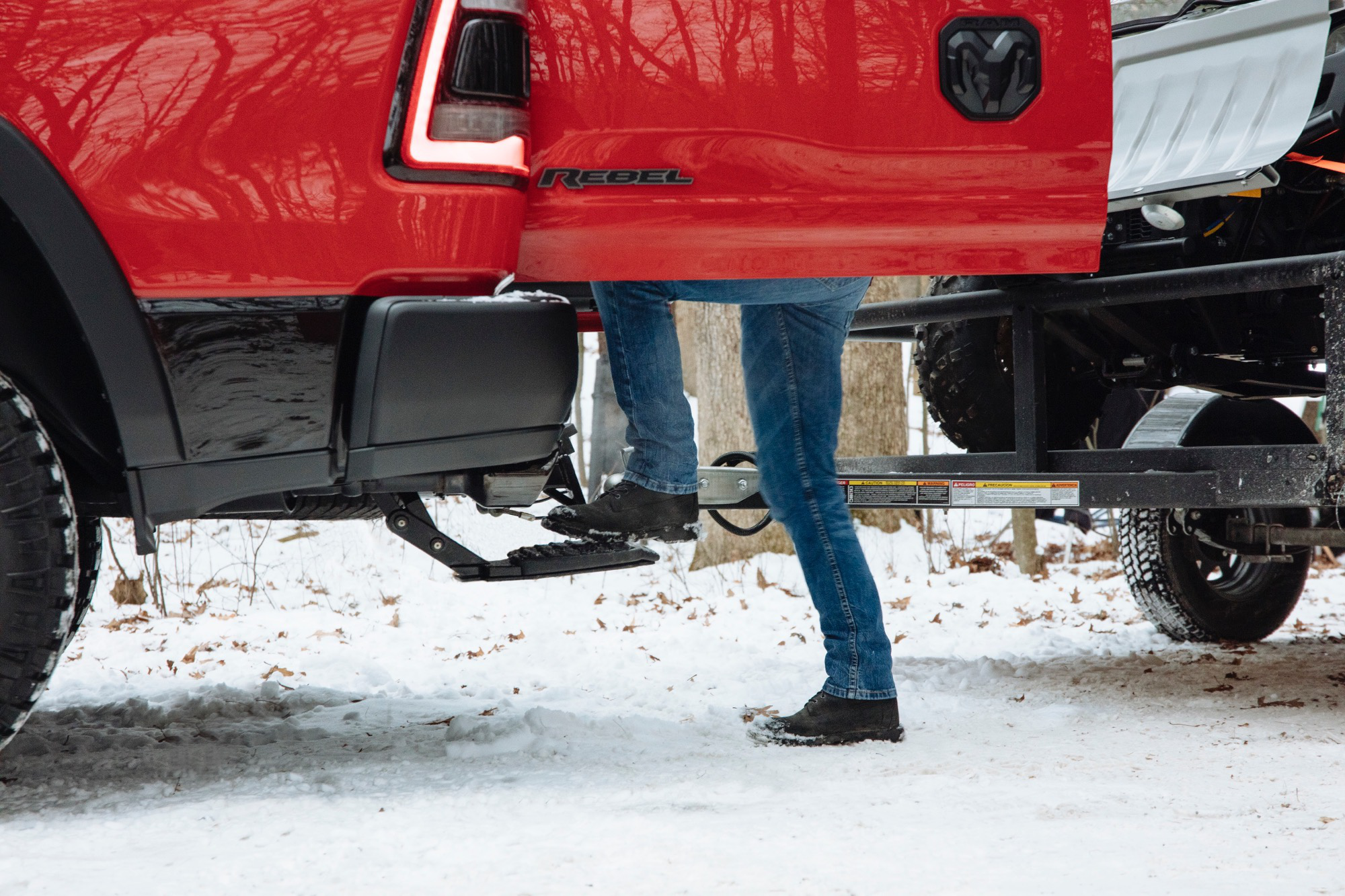 2019-Ram-1500-tailgate