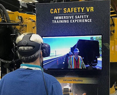 Feat Cat-VR-Me-619×825