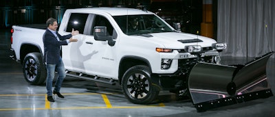 Silverado Hd Reveal06