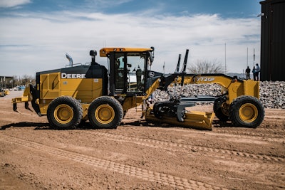 Deere 772GP