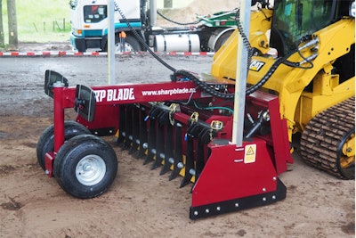 SharpBlade Leveller on CAT