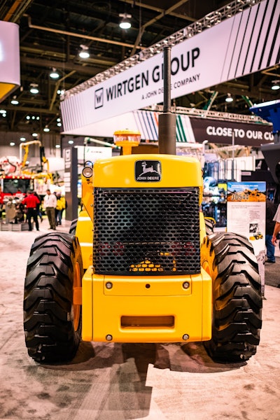 John Deere 544 Wheel Loader